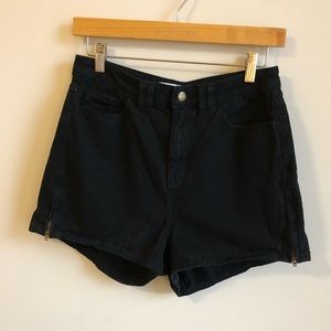 ✨American Apparel | High Waisted Shorts - Size 28